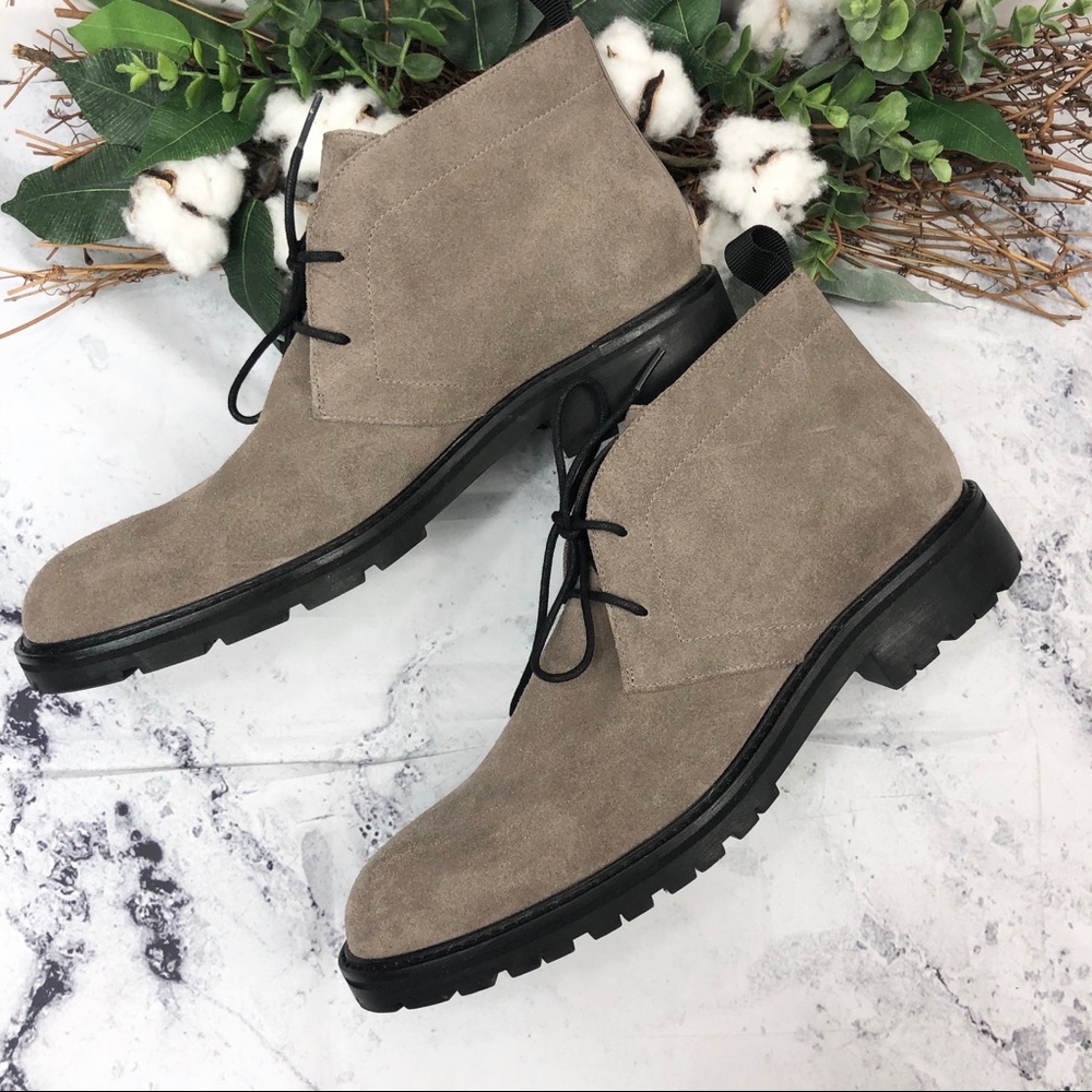 Calvin Klein Men's Ultan Suede Chukka Boots 10.5 - Picture 1 of 6